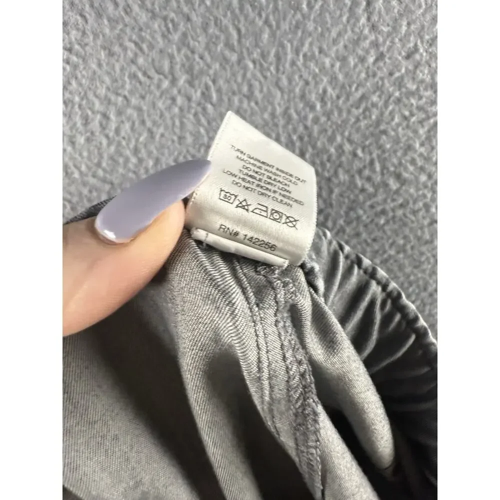 Women’s Figs heathered gray scrubs scrub straight leg pants M Cargo pants